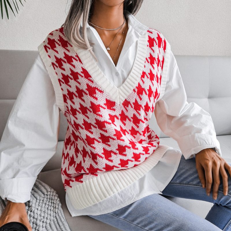 Houndstooth V-neck Knit Vest