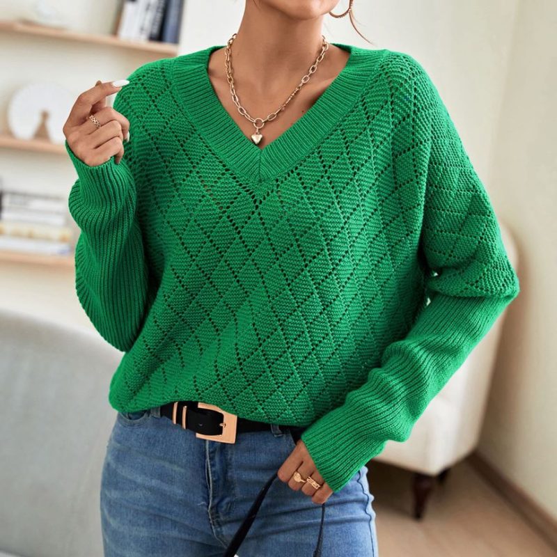 Simple Solid Color Loose Knitted Sweater