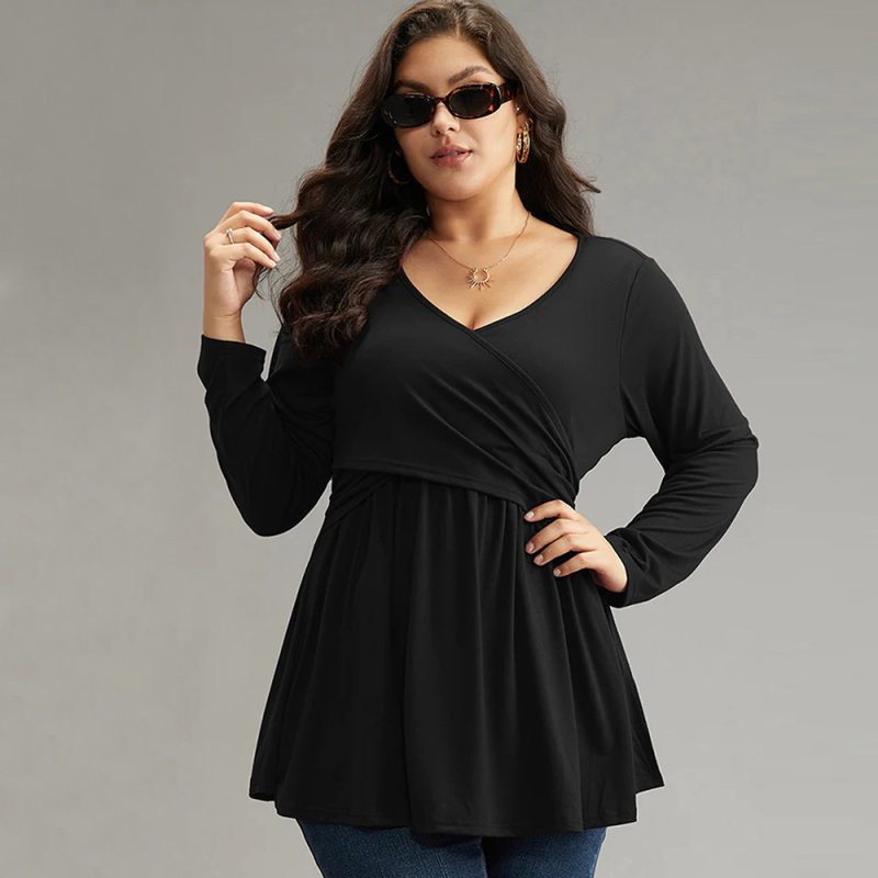 Plus Size Pleated Bottoming Shirt