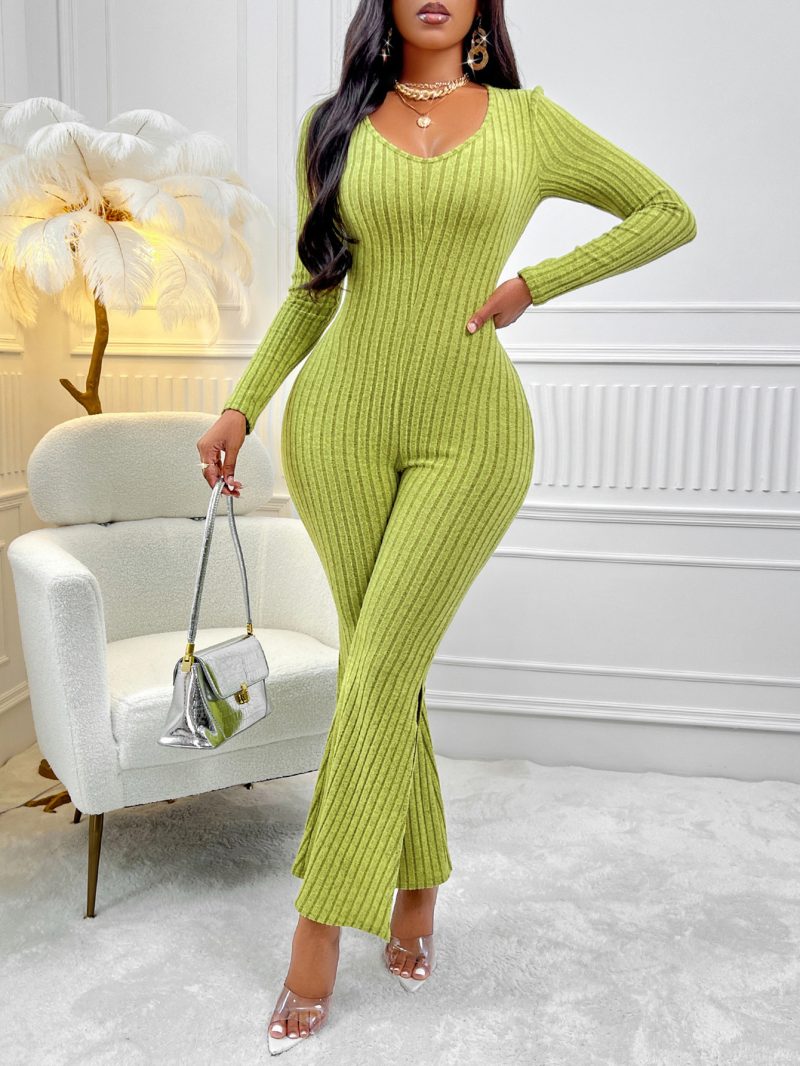 Chic and Sexy: Solid Color Long Sleeve Jumpsuit