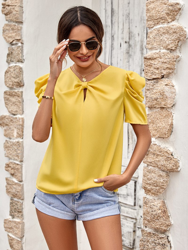 Puff Sleeve V-neck Top for Your Summer Wardrobe