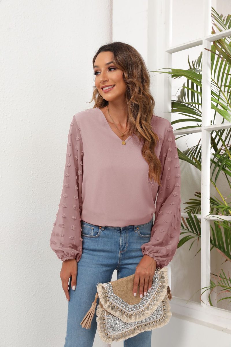 Chic V-Neck Chiffon Shirt: Stylish Spring/Summer Wear