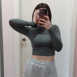 Basic Solid Crop Tee: Casual Korean Fashion photo review